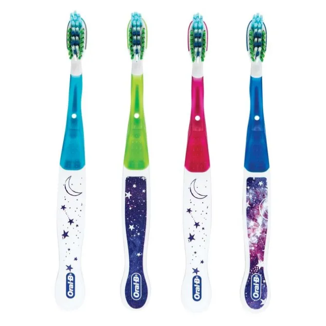 Oral-B® Pre-Teen Indicator® Star Toothbrushes