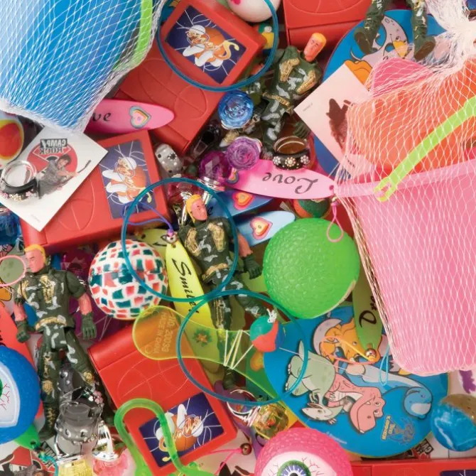 Super Sized Plastic Treasure Chest